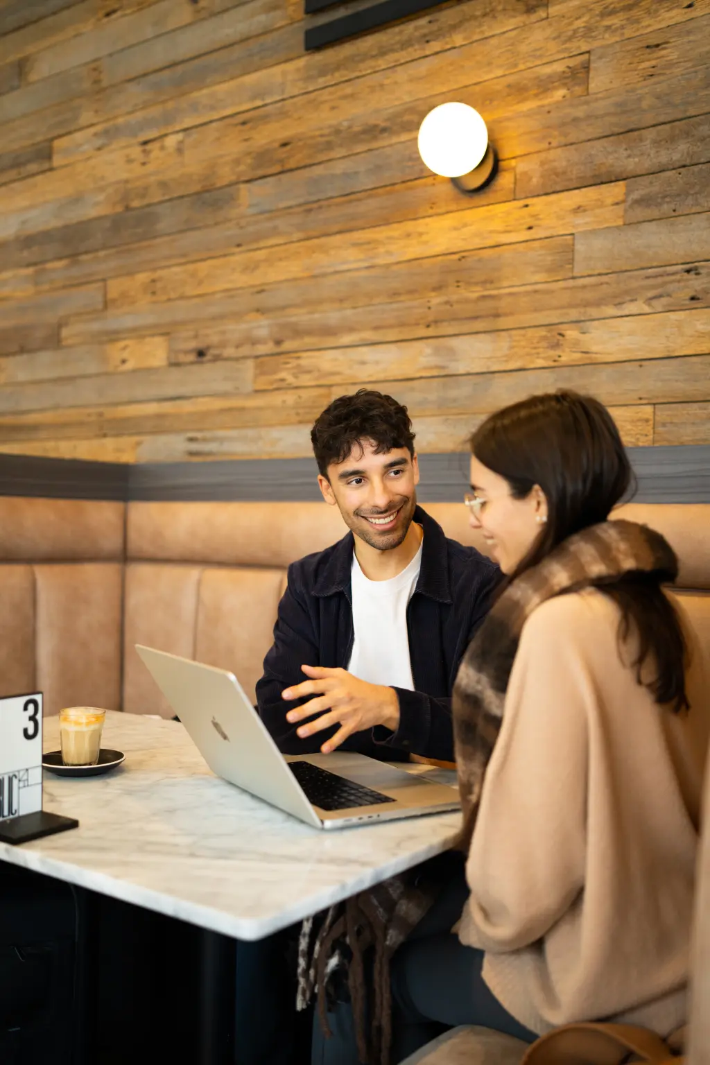 Sav consulting a client
