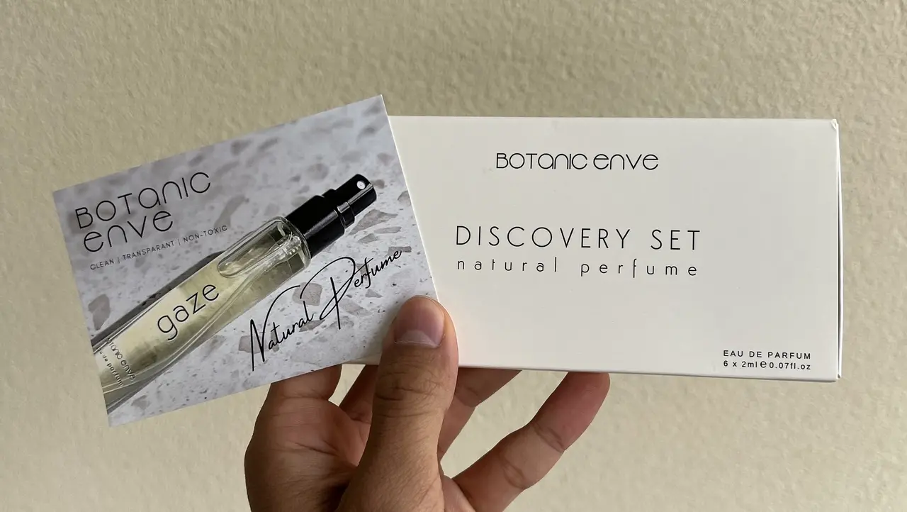 A discovery set of perfume that I bought from the Botonic Enve at the Bowerbird market.